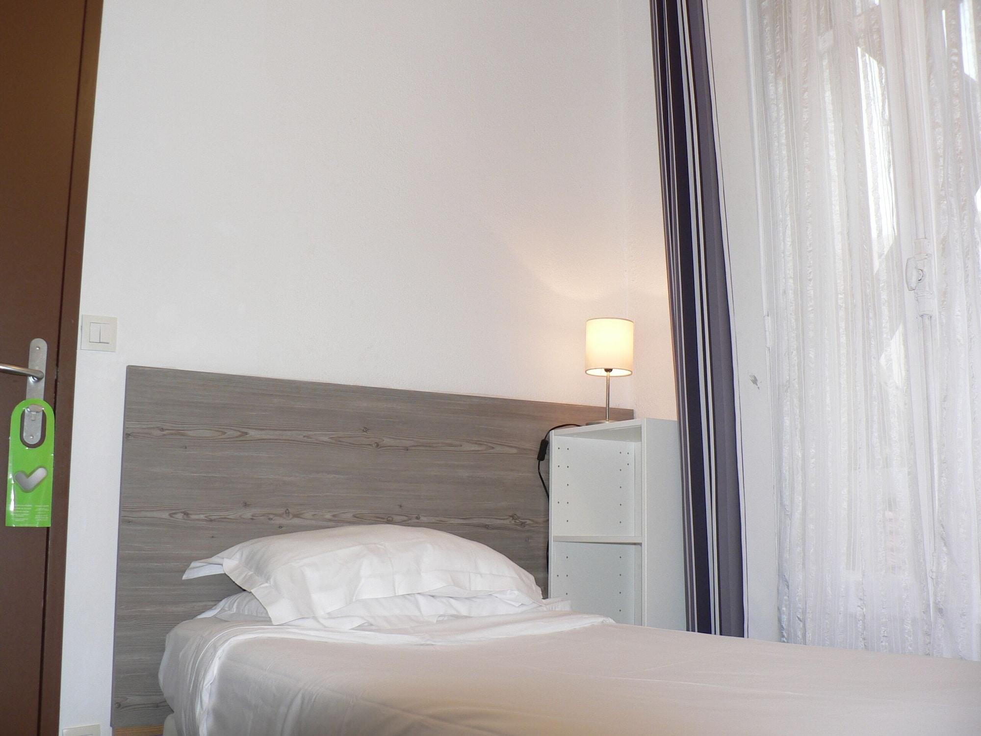 Hotel Les Alizes Biarritz Exterior foto