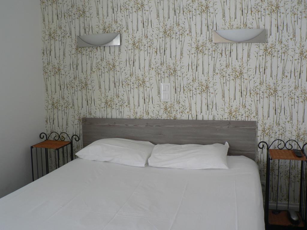 Hotel Les Alizes Biarritz Zimmer foto